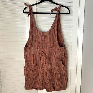 Earthbound Overall Romper Shorts Size L